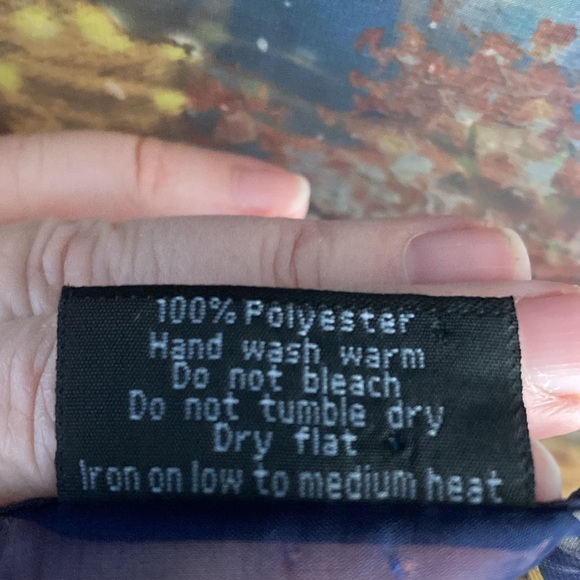 Paris Scarf - Picture 3 of 4